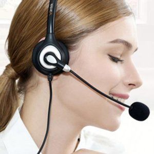 Corded USB Headset with in-line Controls.